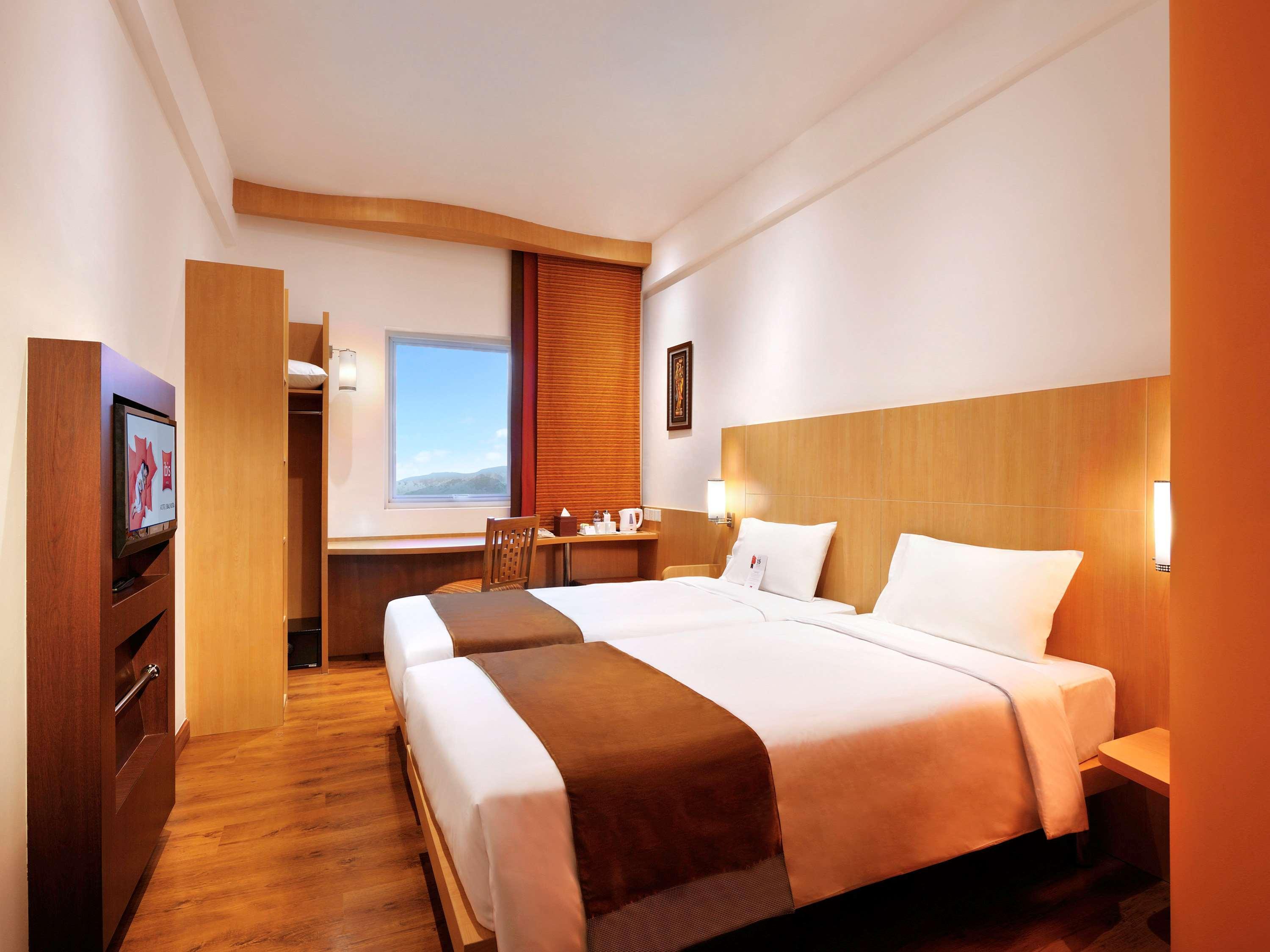 Ibis Bali Kuta Hotel Kuta  Exterior photo