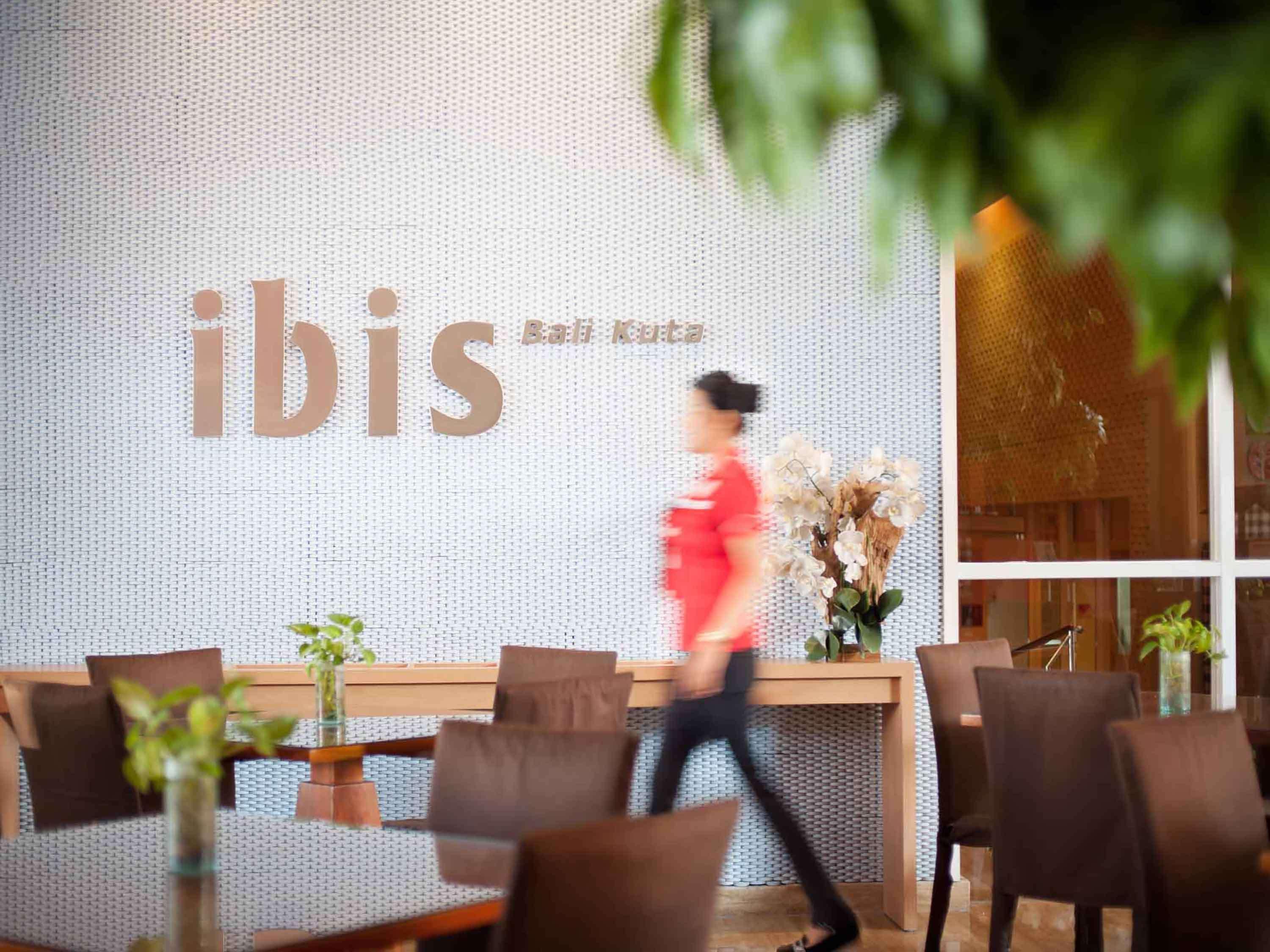 Ibis Bali Kuta Hotel Kuta  Exterior photo