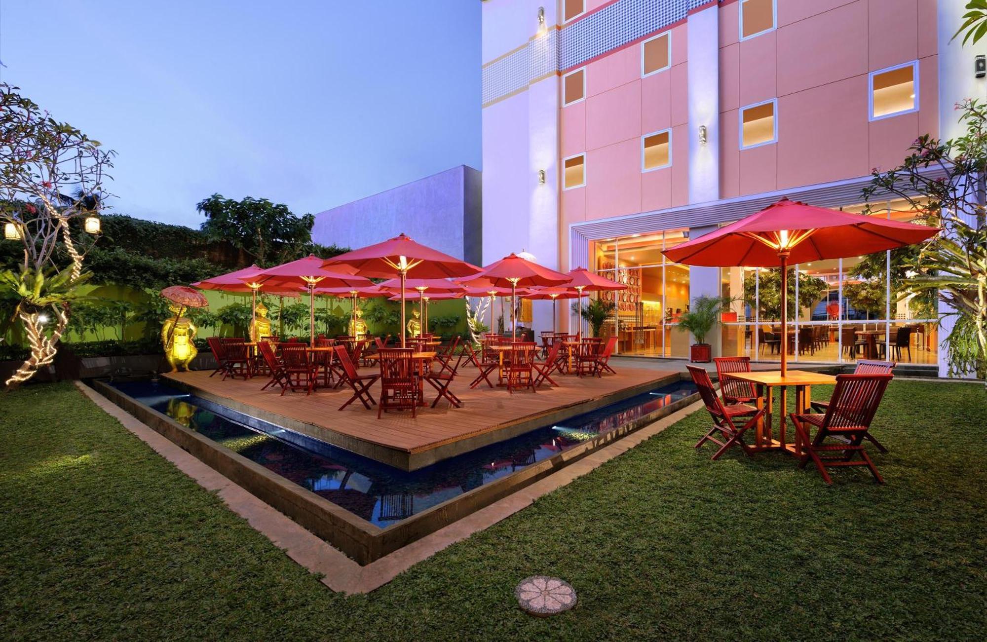Ibis Bali Kuta Hotel Kuta  Exterior photo